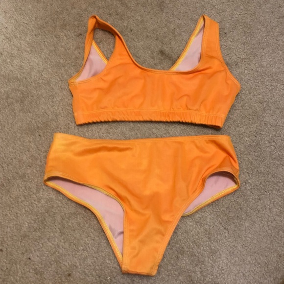 Heat changing swim suit orange & yellow - Picture 1 of 1
